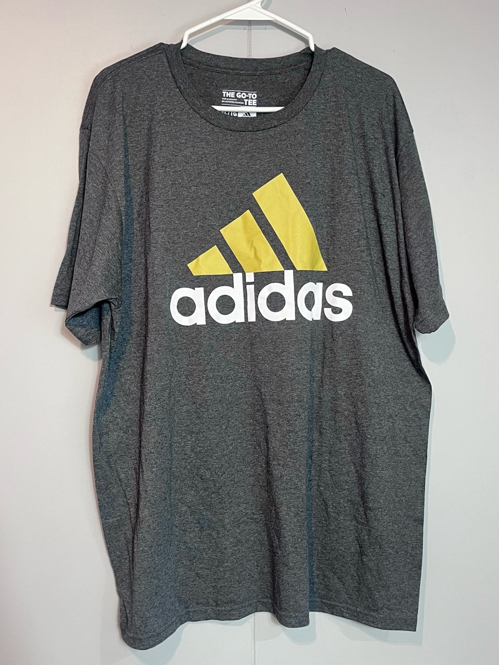Adidas Go-To Tee XL Grey Heather Yellow Logo T-Shirt